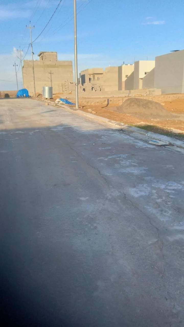 ارض للبيع حي التعليم مجمع الغزال مساحة   150  اتصل عال رقم
***********
