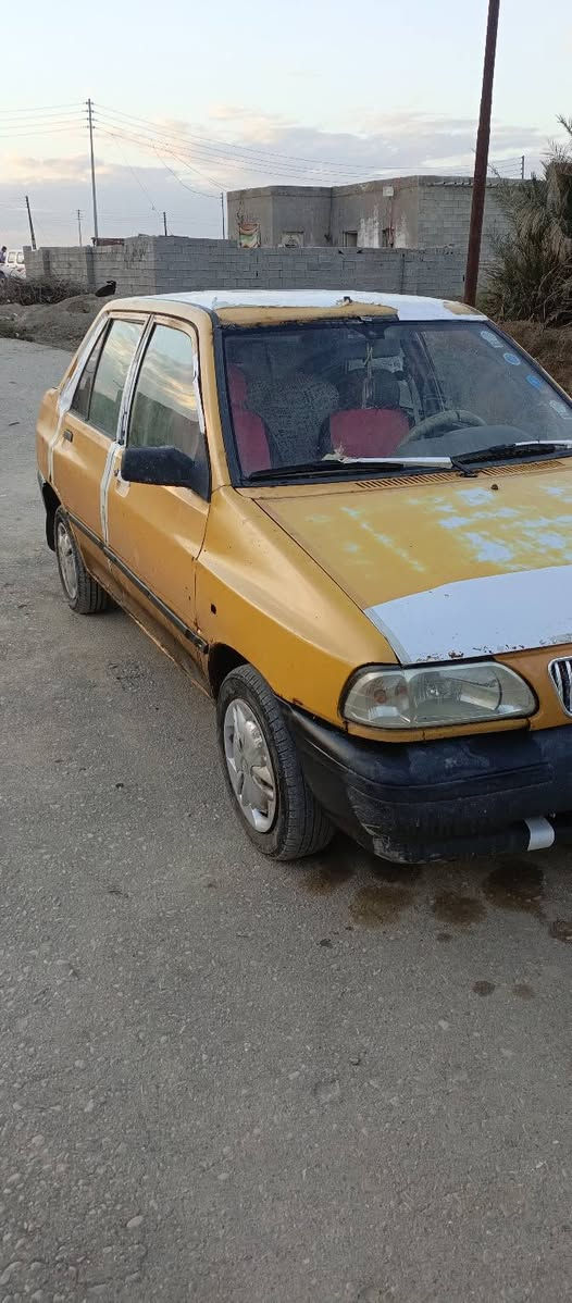 عليكم سايبه للبيع موديل 2013 سنويه لل 27 السعر 15 وبيها مجال ***********
