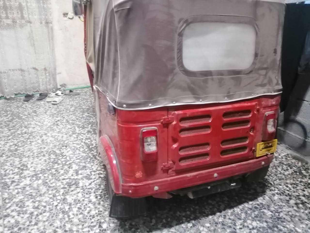 سلام عليكم تكتك مديل 2018 للبيع مكان بغداد حي اور تكتك اوراق سعر 3500. تصال ***********
