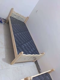 سرير • أثاث • غرفة نوم