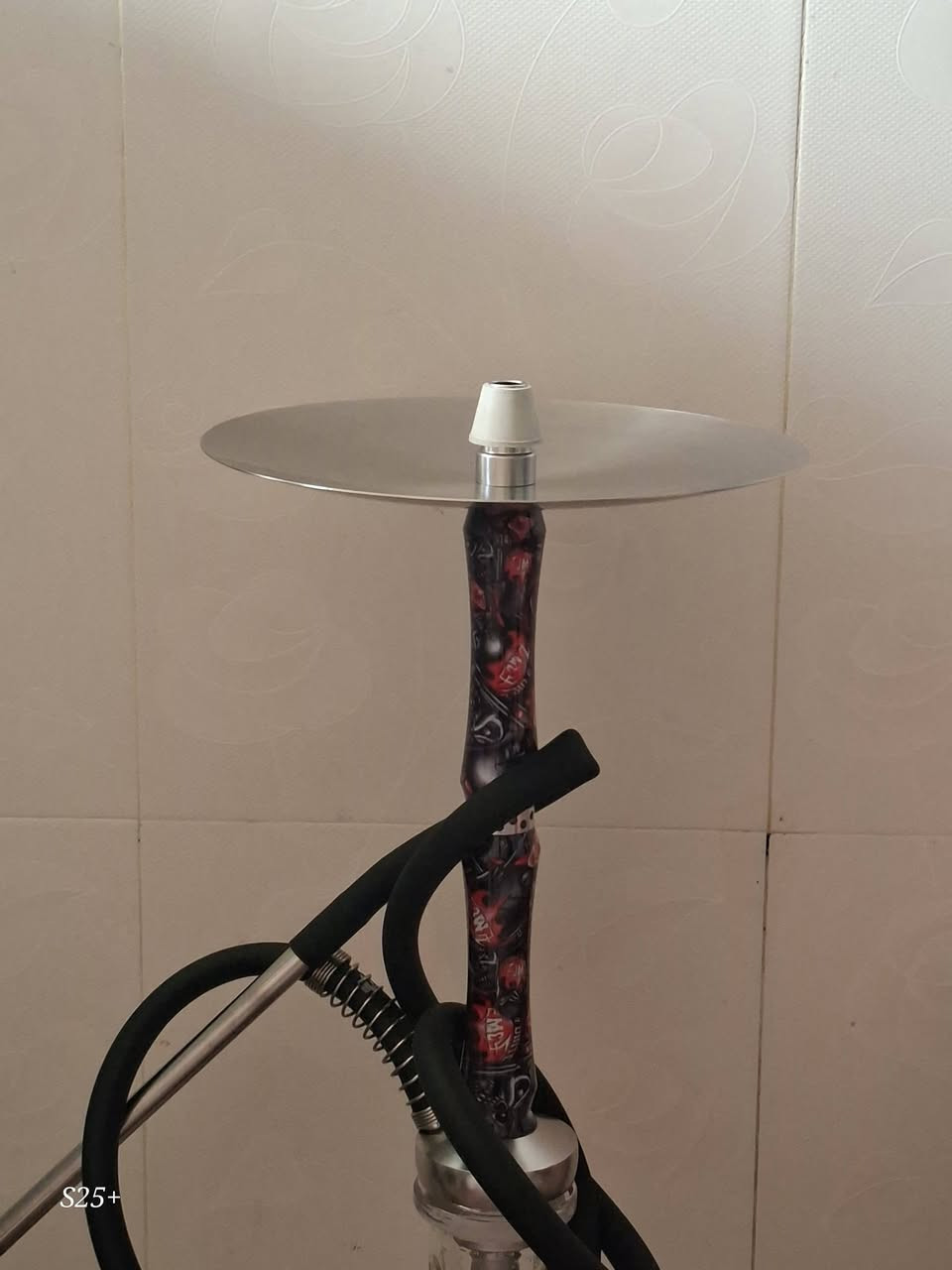 نركيلة ألماني اصلي Richman  مختم بكل مكان كامل غراضها  و وزنها ثقيل شرط ستانليس ستيل استعمال قليل جداً جداً وياه كرتونة الاصلية وكامل الغراض سعرها ١٢٠ الف مكاني اربيل فرمانباران
واتس ***********
