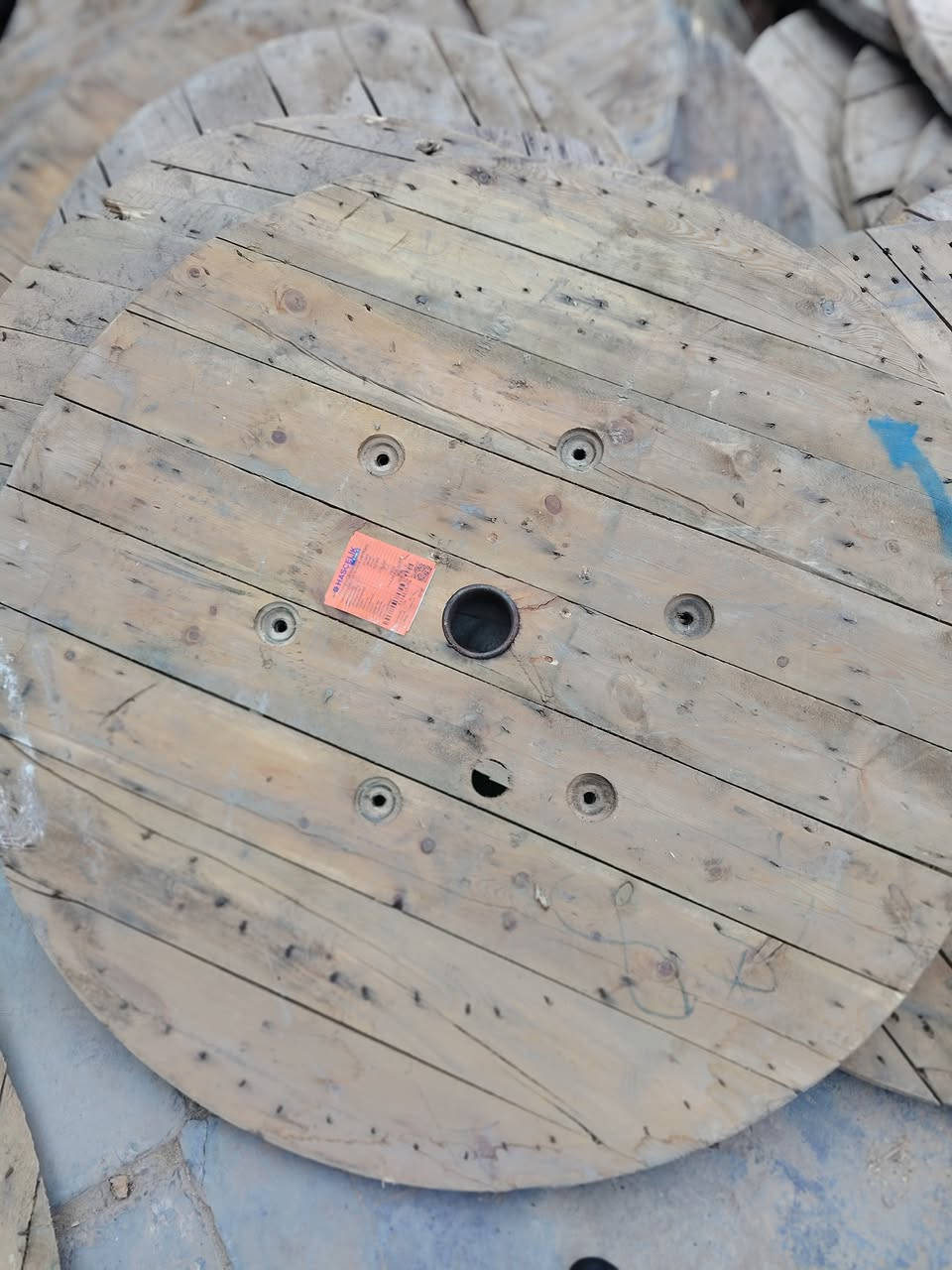 سكيب تانكي للبيع قياس المتوفر 110_120_130-140_150 الاتصال على الرقم ***********
