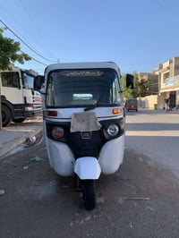 باجاج ٢٠٢١بيهة لغد مصبوغ وخياسات مسويهن بسمي مابيهة أي نقص رايدهة ٧٧٠٠...