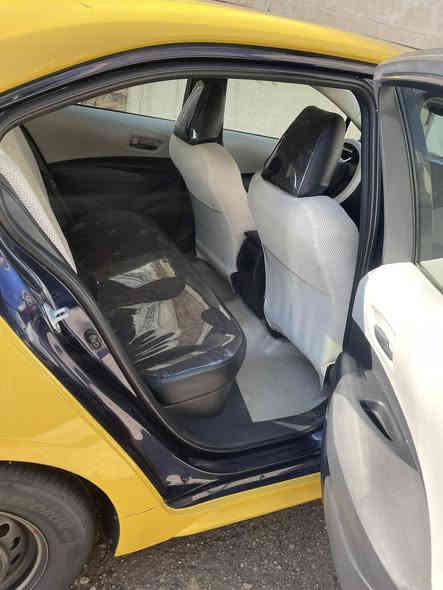 سلام عليكم كورلا هايبر أمريكي وليس صيني موديل ٢٢ من المستورد اليدي اني دكيتلها ارقام صورها صور حادث والسونار بل منشور غير الي بل سونار مكفوله سياره حلوه لا مشخطه ولا مدحجه صفاحها موس تجي وتشوف بعينك كير مكينه بطاريه تبريد صدر امامي خلفي مكفول كفاله موصفاتها 
بصمه تشغيل مع بصمة ابواب مع يدات بوب لمس فتح وقفل 
تشغيل عن بعد 
شاشه دجتل وليس كيجات 
فول تحكم ستيرن تحديد مسار مثبت سرعه 
ثلاثة انضمة قياده 
شاشه كبيره مع كامره دواره تدعم كار بلي 
سايد بريك كهربائي 
اوتو هولد 
بعد بيها موصفات 
دوشمه عامه كشنات سفاري جنطه 
تخم تاير جديد وياله جدد
مكاني بغداد حي الجهاد رايدها ١٧٢ وبيها مجال ***********
