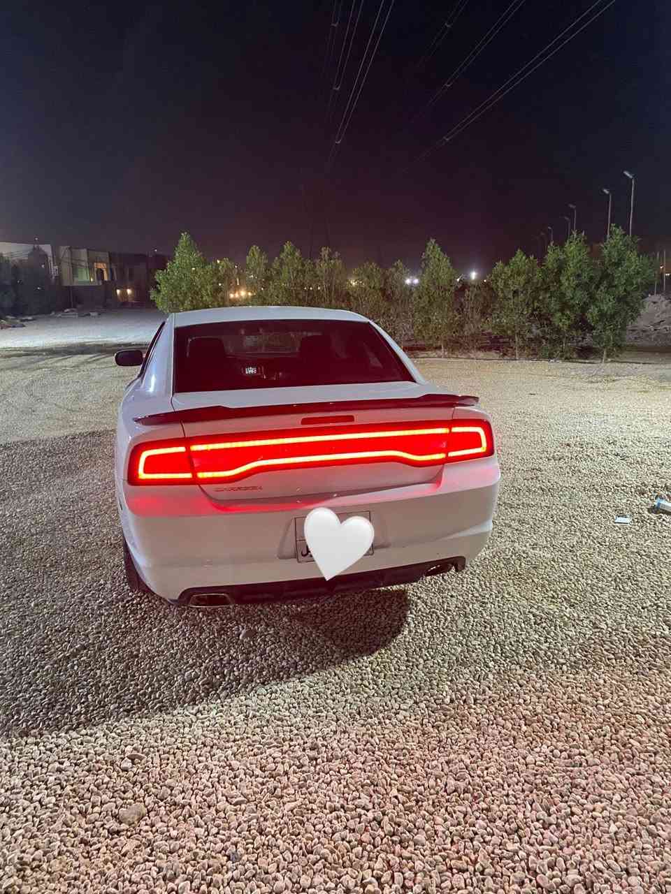 السلام عليكم جارجر 2014 ادوات مكينه 3600 گير عصا السياره جاهزه من كلشي تدفئه تبريد شرط الفحص الدواخل مخمل ومتؤمه طبق الاصل شرط الحاسبه كصتها جنطه روح بيها وين ميعجبك ما ناقصها شي جاهزه من كلشي وكلشي مبدل جديد بيها 
السياره نضيفه من الداخل والخارج سعرها 58 وبيها مجال قليل 
مكاني نجف ،، للتواصل ***********
