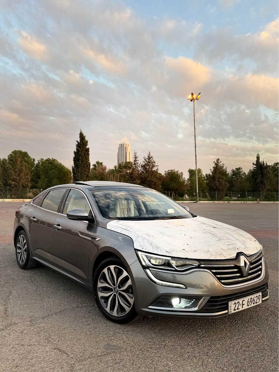 رینۆ تالسمان. ♣️2018
فول قەپات موسافت 
بێ بۆیاخ. بێ تحدیل 
تەنها بستیک pdrهەیە لە بۆنیت بئژۆرێ بێ ئیرباگ
گیڕ مەکینە بەشەرت 
بەناوکردن غرامە بەشەرت 
کارەبایات بەردی اگزۆز بەشەرت 
شانسی بەشەرت 
کامل سەیارەکە بەشەرت تەقەو رەقە 
سعر ١٢٢
(***********)وتساب. 
عربی….
سیارە بدون صبغ بدون تحدیل 
بی شبر بارد 
گیر.محرک بشرت
تحویل غرامات بشرت 
کهربایات بشرت 
سیارە قپات موصفات.کامل 
کفالە دحمی لی دحامی 
سعر ١٢٢. بی مجال
(***********)وتساب أربيل, العراق
