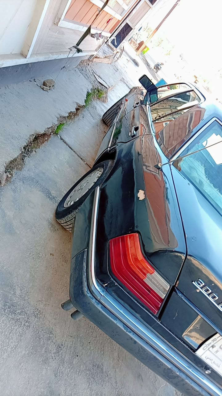 سلام عليكم دب موديل 91 محور بطه صدر خلفي امامي نظيف غرفه جديده مال 95 قواعد معمرات بيها دخان بس من شغل صبح سعر 55 بي مجال مكان ديالى المقدادية رقم ***********
