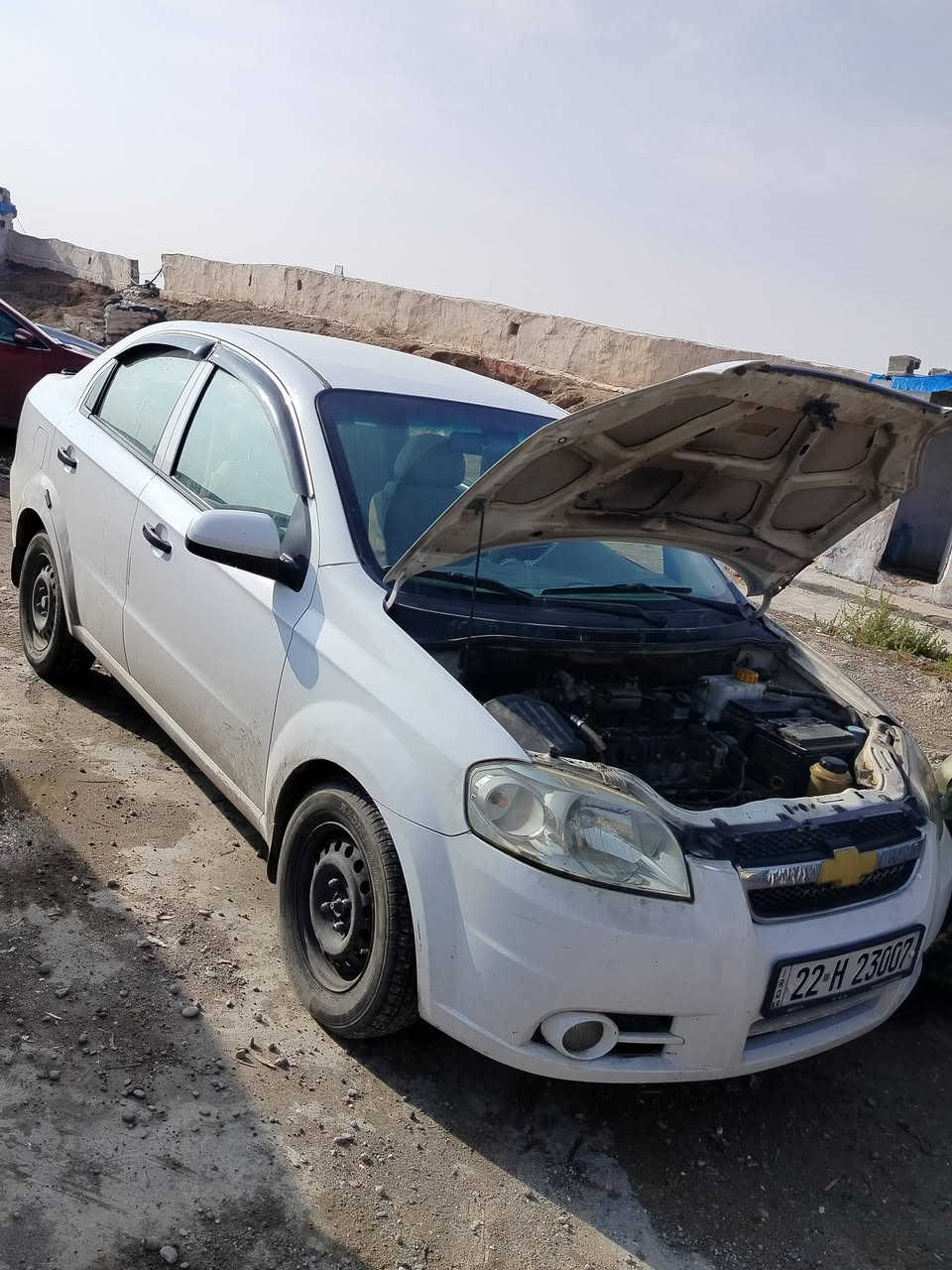 سلام عليكم اخوان
 آڤيو للبيع موديل 2011
 مكينة فل كير أوتوماتيك 
اربع جام كهرباء مرايات جانبية كهرباء 
رقم اربيل سنوية لحد 2027
 كوبون بنزين موجود  
بيها قطعتين تعديل بارد بدون صبغ 
سيارة وكيل اول بأسمي شرط تحويل والغرامة 
رقم الهاتف *********** 
سعر 85 وبيها مجال
