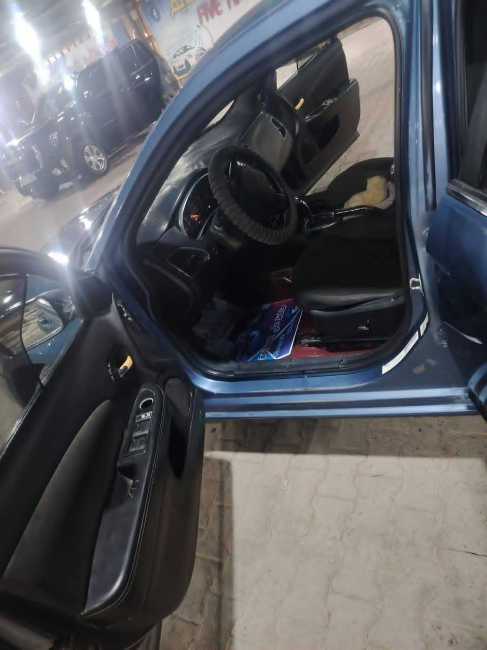 سلام عليكم سي 200 موديل 2011
(رقم انبار دولي باسمي شرط تحويل سنويه جديده هزه جديده)

👈مشروع وطني تحويل شرط بكل المحافظات 👉

محرك 2400 كير 6نمر

تدفئه تبريد

حداديه جديده

تخم تاير جديد

كهربائيات كلها شغاله بس كيج البانزين طوافه عطلانه

ملاحظه سياره مصبوغه عام فرن اثر ✋ضربه باب السايق والجاملغ الامامي جهة السايق  مبدلات  ✋

للتاكيد دواخل كله سليم شواصي لغود للداخل ماكو ابد شرط 

(مكان السياره حله شارع 60)

السعر 65 وبيها مجال بسيط 

الاتصال( ***********)
