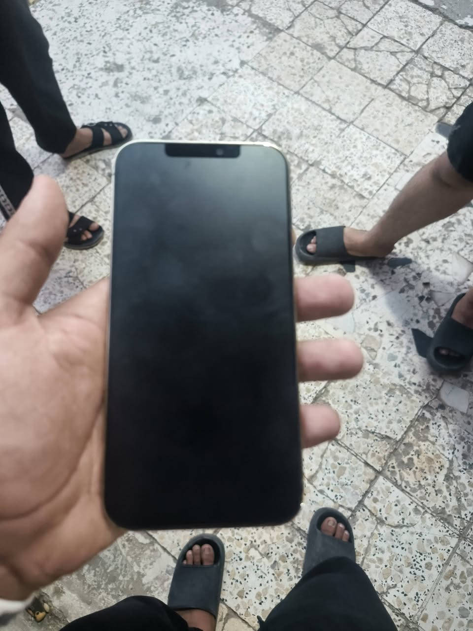 ١٢بروماكس فول نضافه ممفتوح عارضه ٥٥٠مكاني حي العامل ***********
