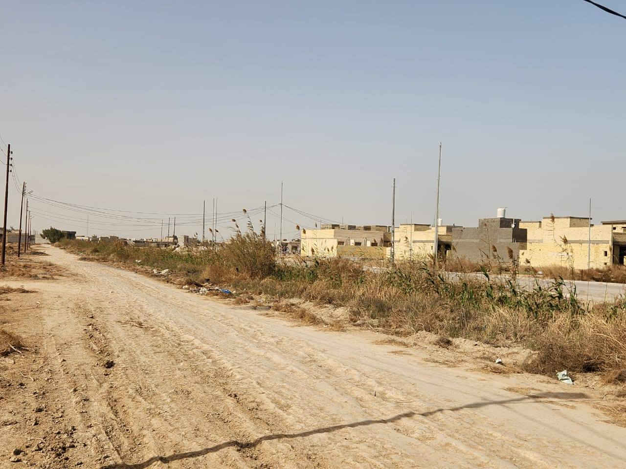 السلام عليكم  في كربلاء
هياكل مربعة مساحة الهيكل ١٠٠متر مربع بناء درجة أولى طابق واحد طابوق جمهوري بإبعاد (٦٥ ؛ ٧؛ ١٣) وبسعر ٥٠ مليون للهيكل الواحد في مجمع السفير قرب  رابط الزبيليه 

مجاور سيد  إسماعيل جنس العقار زراعي سند ٢٥ إقرار محكمه 

وفيما يخص العرصات توجد مساحات مختلفه في نفس المجمع خدمات كامله إقرار محكمه وبسعر ٢٥ مليون للعرصه الواحدة وبمساحة ١٠٠ متر مربع للقطعه

يعني الهيكل سعره ٥٠ مليون ال١٠٠ متر 

والقطعه سعرها ٢٥ مليون هم ١٠٠ متر

وأي استفسار اتواصلو  ويه صاحب القطع والهياكل مباشر ***********
