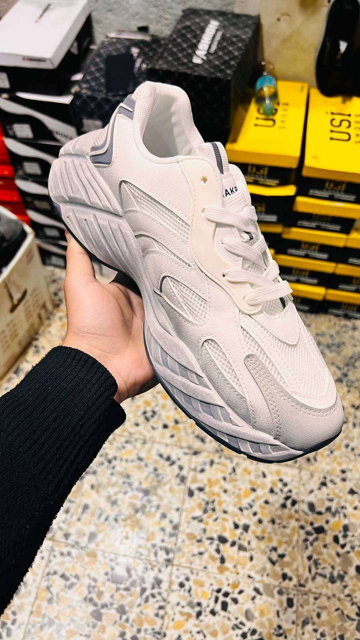 أنواع بلنسياكا لشبابي ب١٥ فقط🔥🔥🔥🔥
الفهود قرب جسر الناضم قرب كهوه ابو وضاح علشط تجهيزات شاكر الفهداوي
***********
