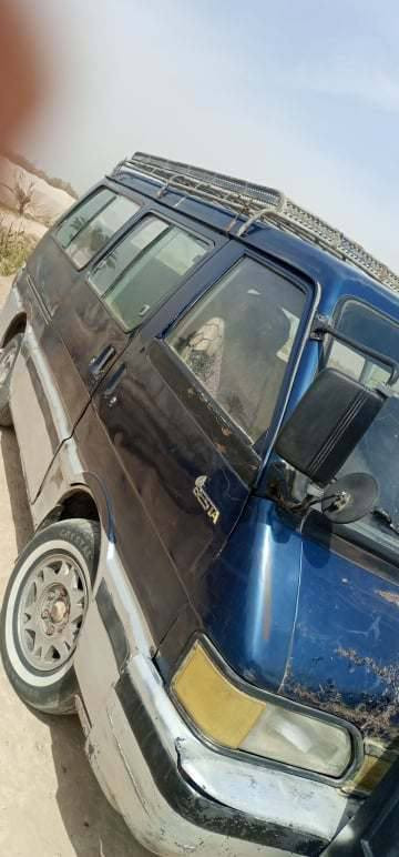 كيه بسته موديل 94 بغداد رقم أصفر صدامي الكشر مكفول من الصبغ كير اكسن مكفول مكينه تنقص تايرات جدد (عندي بيه وكاله)
تايرات جدد المكان بغداد سريع الدولي 
السعر 20وبيه مجال***********
***********
