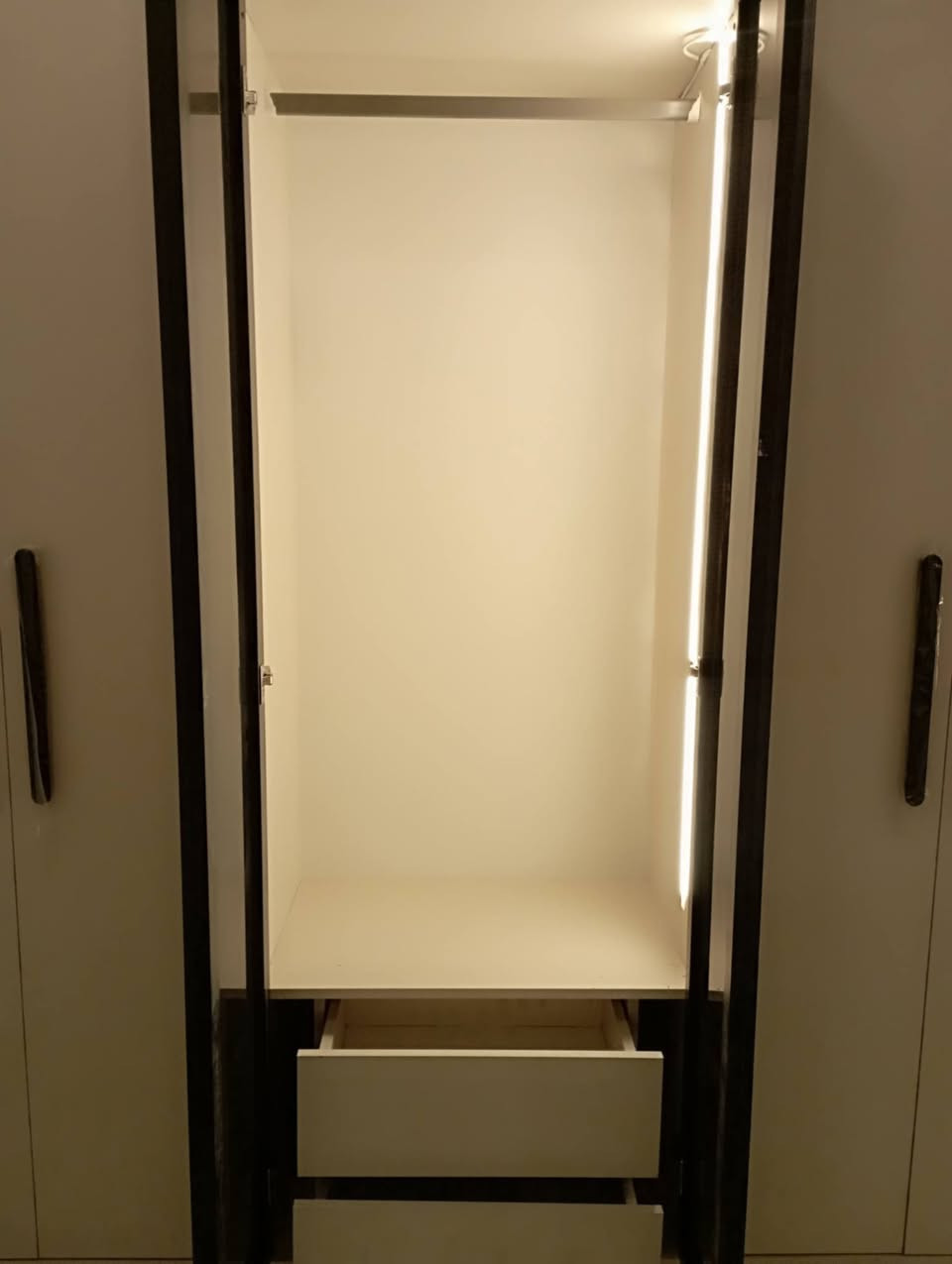 غرفه ٥ قطع نضيفه مامستخدمه ابد اللاستفسار خاص


**إذا كنت صاحب هذا الإعلان وتريد حذفه لأي سبب، رجاءا أرسل رسالة إلى الدعم الفني**