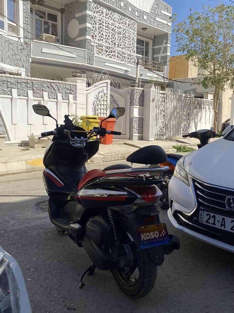 سلام عليكم pcx جيل اول مكفوله الدراجه  حساس ازدحام حساس استان شغال عليها اضافات مبينه بل صور 
:ديالى بعقوبه ♥️
0775 513 0868
