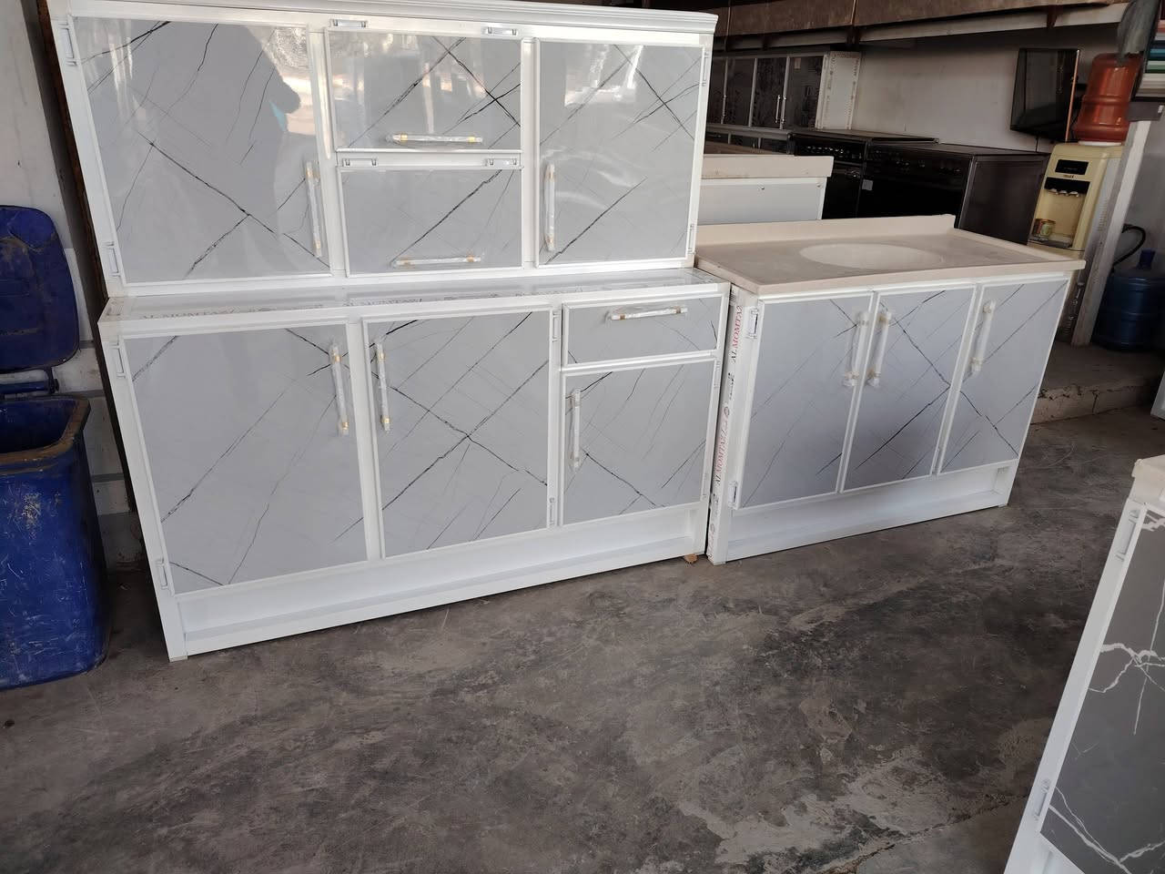 تم وصول كاونترات وسنكات مرمر جديد  احبتي 🌷 بيع وشراء ومراوس🌷 كافه الغراض المنزلية العنوان شهربان قرب❤ جسر الانكليز مدخل سريحة ***********🌿 بدارة خالد التميمي 🌹 مزاد الجوادين قضاء المقداديه 🌿يوجد خدمة توصيل فقط داخل ديالى
