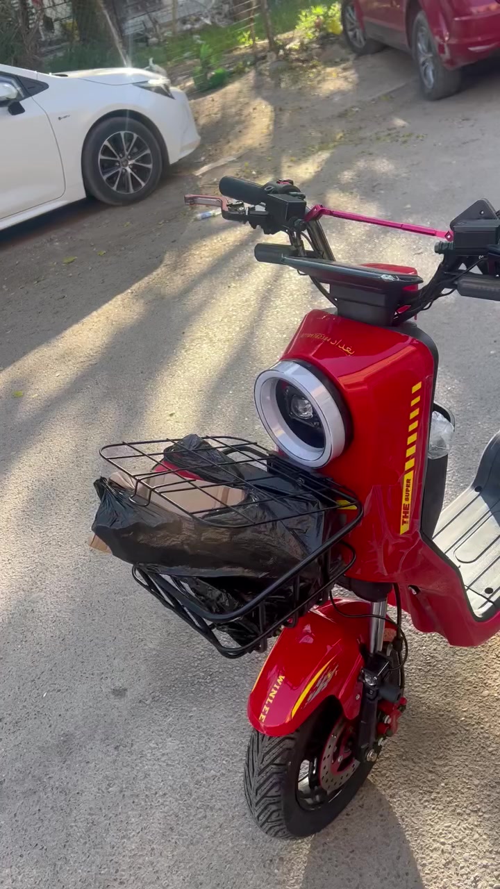دراجه شحن R9  جديده
سرعتها 70-80 بيها نظار R بگ
موديل 2026 ماماشيه زيرو 
جبناها ومكفت ماعدنه مكان  
سعر 655 وبيها مجال 
*********** واتس
