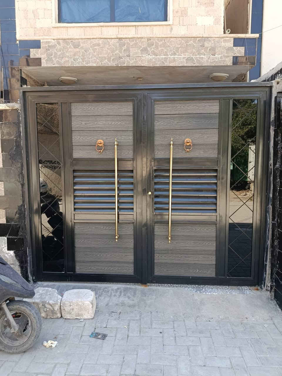 حداده رسول ابو محمد الحريه شارع ثالثه 
***********
