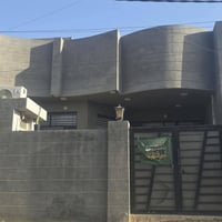 بيت للبيع بناء حديث الراشديه مساحه 150 خلف محطه سيد عثمان القديمه بالق...