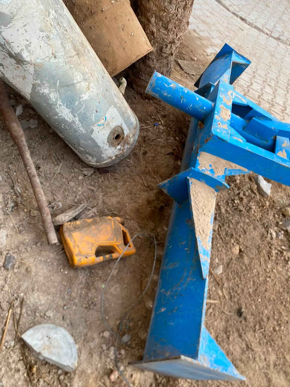 السلام عليكم معدلانً حدادي  أبو المدفع للبيع ‭***********‬
