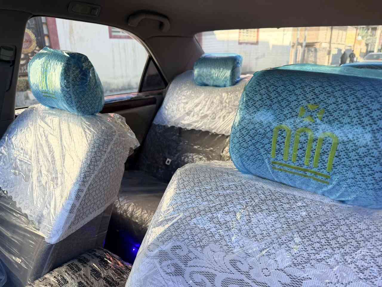 ملكه كريستال اصل 3دكم ديفور جبير شاصي 75صدفي  السياره مكفوله من الكص والرسميات رقم نجف مميز انكليزي
تبريد. تدفئه فلتر تبريد تحكمات تبريد كامره دواره  السياره غرفه جديده وتخمً تاير حداديه. السياره تحوير نجف فوك وجوه  عارضه. ب 150  
***********
