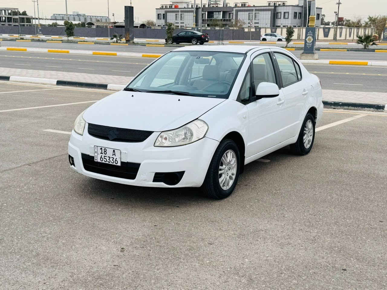 السلام عليكم للبيع سوزوكي موديل2014 السعر72 للاستفسار اكثر اتصل ***********
مكفولة من الضربة بيها شوي صبغ بل جاملغ وشوي بل بنيد باقي السيارة كفالة سيارة جديدة وجاهزة كير محرك حدادية تخم تاير تبريد تدفئة رقم بابل انكليزي سنوية جديدة سيارة مانقصها شي عنوان السيارة كربلاء المقدسة
