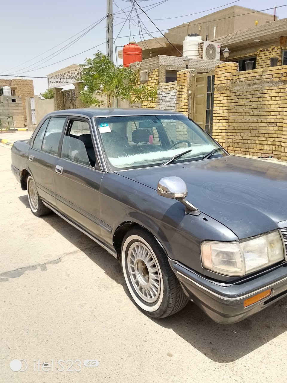 السلام عليكم سياره ارنب موديل 93 مكينه كير جدد مكفولات حديد جديده تخم تاير رقم ديالى انگليزي تحويل مباشر سنويه لل 2031 مكان السياره واسط السعر 47وبيه مجال قليل ***********
