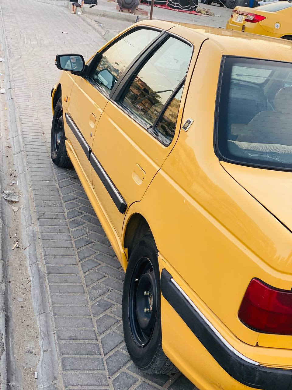 السلام عليكم
بيجو بارص موديل ١٥
المكينه بيه تبخير  حداده جديده خلفيه اماميه تخم تايرات جدد السعر ٤٣ وبيه مجال للشراي 

الرقم الهاتف ***********
