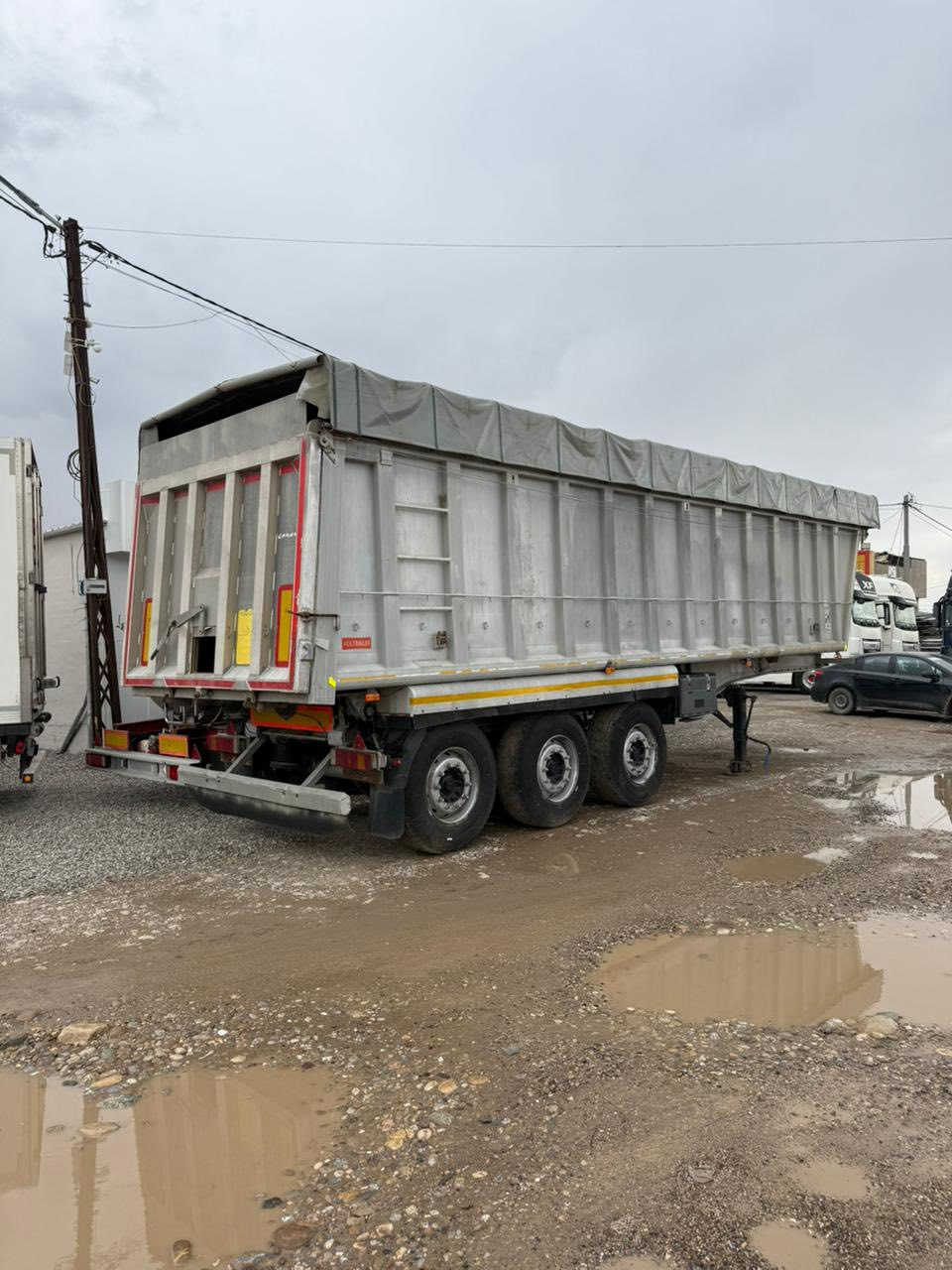 عربانه قلاب منفيس
سعر 170 $ بيه مجال 
معرض حجي رمضان اربيل كلك 
***********
***********
