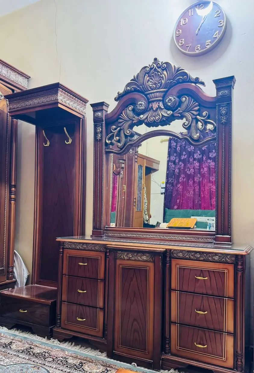 غرفة سوريه ثقيل تكمة 
السعر مليون وربع وبيها مجال للشراي 
حله الخسروية


**إذا كنت صاحب هذا الإعلان وتريد حذفه لأي سبب، رجاءا أرسل رسالة إلى الدعم الفني**