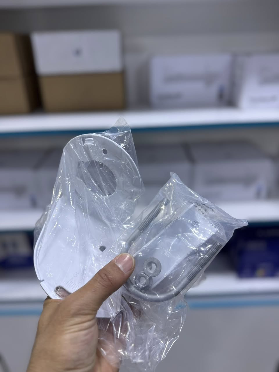 السلام عليكم توفر من جديد بور بيم جديد اصلي وليس مقلد ومستخدم***********
جديد نقص محوله فقط 
مستخدم نضافه عاليه 
كميات خير من الله *********** توصيل لكل العراق
