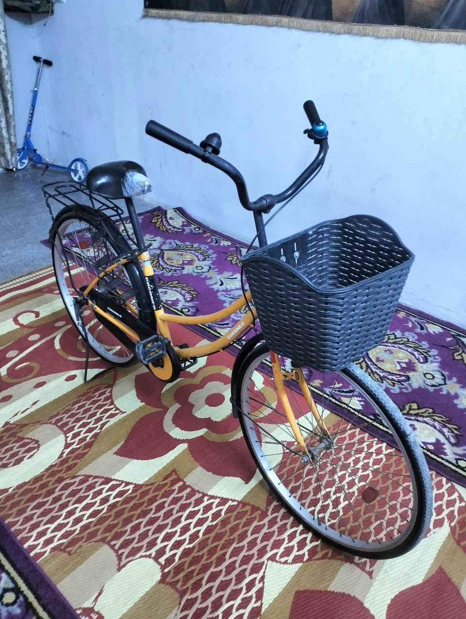 بايسكل بناتي للبيع حجم 26 نقص بريك امامي فقط گلشي كامل بايسكل نضيف السعر 80 الف المكان بغداد مدينة الصدر للاستفسار *********** واتساب
