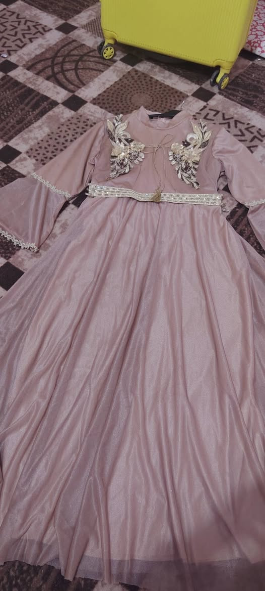 ملابس وجنطت سفر للبيع اسعارهن مناسب


**إذا كنت صاحب هذا الإعلان وتريد حذفه لأي سبب، رجاءا أرسل رسالة إلى الدعم الفني**