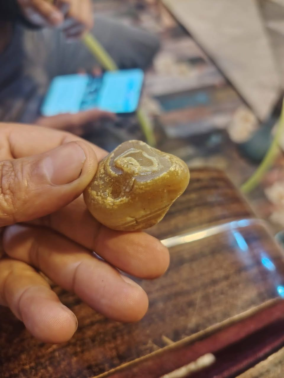 خرزات للبيع مال ملاكط ماعرف مال شنو سعر 25 ***********
