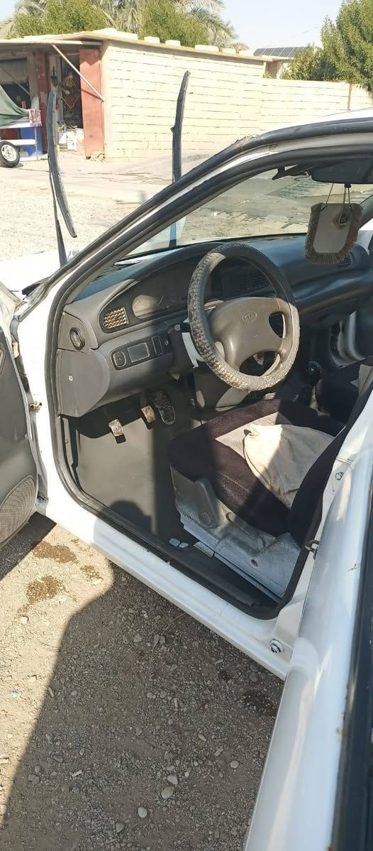 السلام عليكم اخوان كيا سيفا للبيع موديل ٩٥ مكينه مفتوح مصبوغه جماليه كير مكينه مكفول حداديه جديده تخم تاير جديد رقم ديالى السعر ٤٠ وبيهه مجال رقم الهاتف ***********
