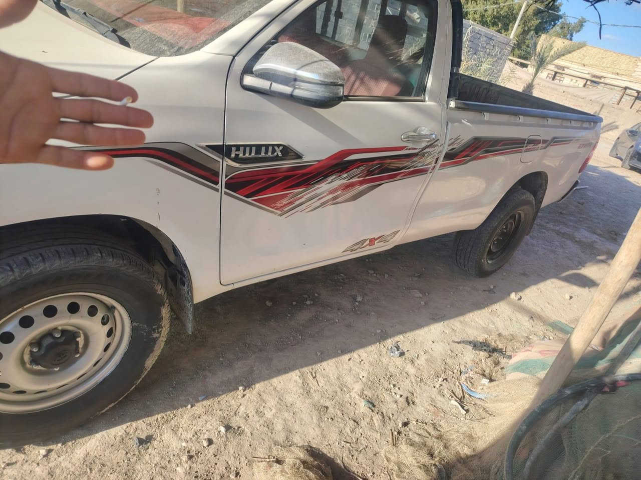 سلام عليكم عندي فورويل دك قماره موديل 23 مكفول كفاله عامه مثل شكل صور النضافه فول ماشي 180 الستفسار الكثر تصل على رقم ***********
