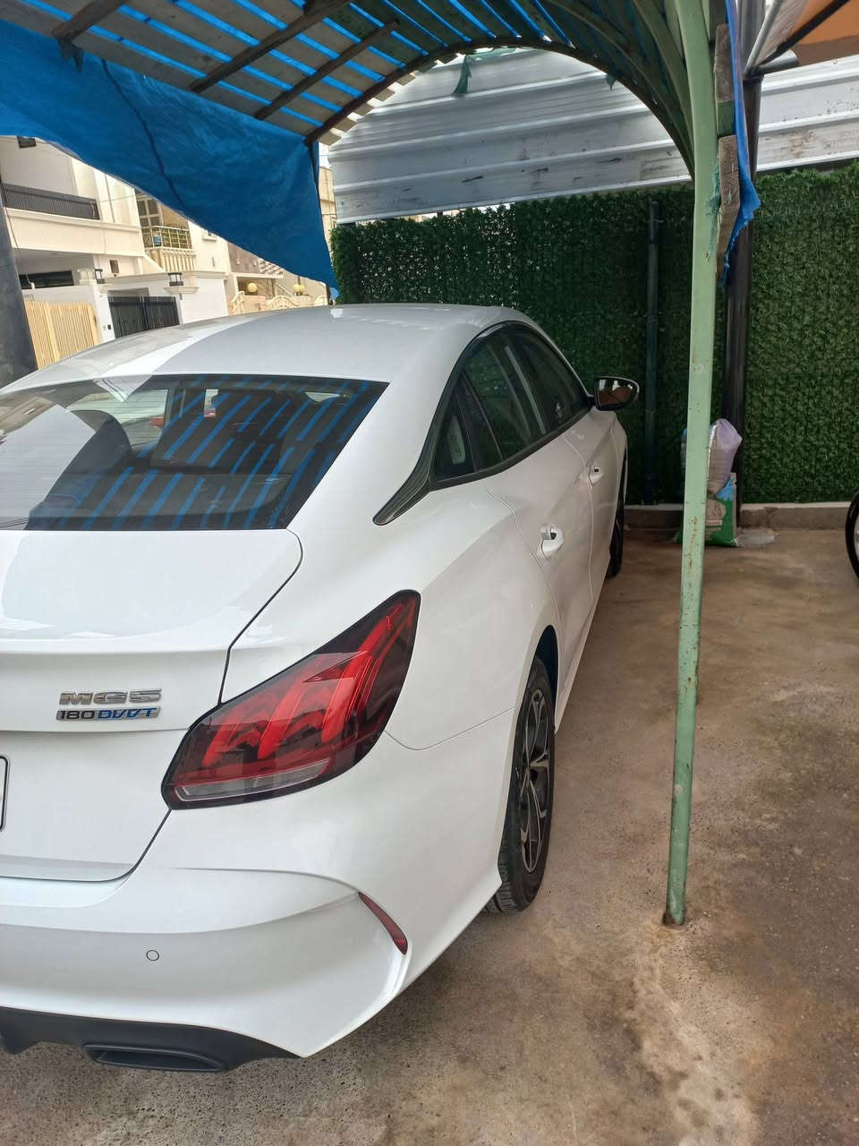 السلام عليكم .للبيع:MG5شكل gtعلى وضع الشركه بلادي مكفوله من كل شي مواصفات كيرعادي موديل2025 ماشي20الف السعر المطلوب100ورقه سعرنهائي مكان سياره اربيل للأتصال***********
