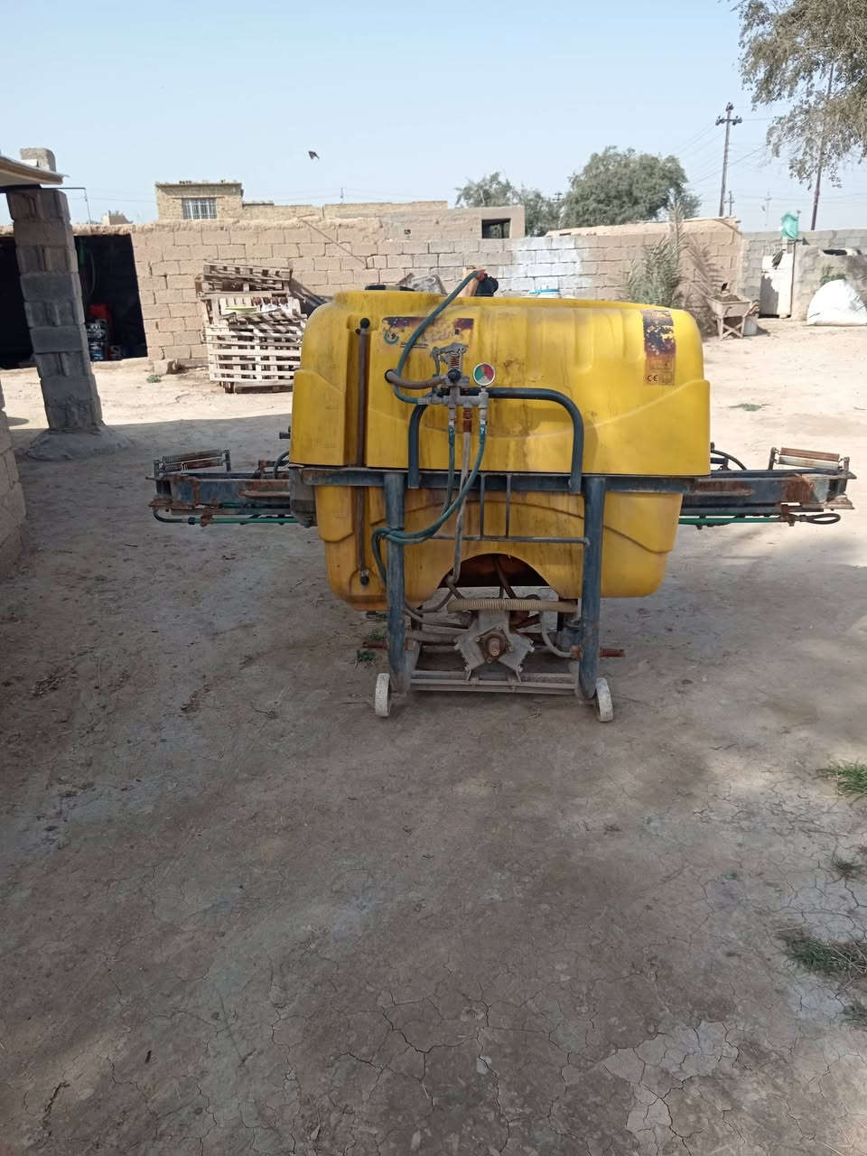 #للبيع
مرشة ام ٦٠٠ كوبرى محافضة واسط للاستفسار الاتصال على الرقم ***********
