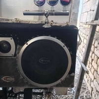 مضخم • 12V • حجم كبير
