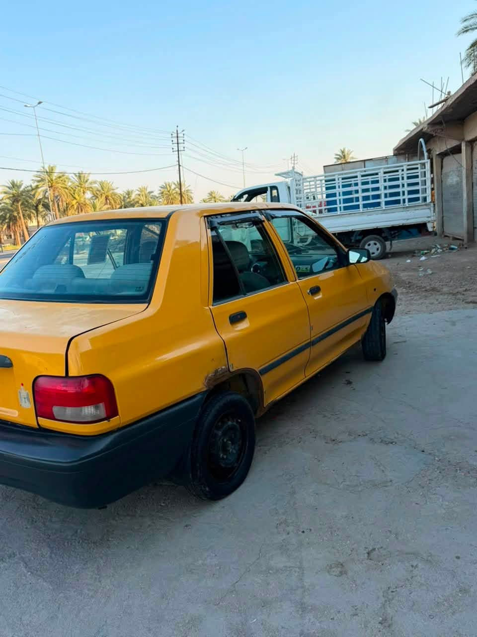 سلام عليكم سايبه موديل ١٥ بيها تبديل باب السياره حلوه سعرها ٢٢ العنوان بغداد المحموديه 
الستفسار ***********
