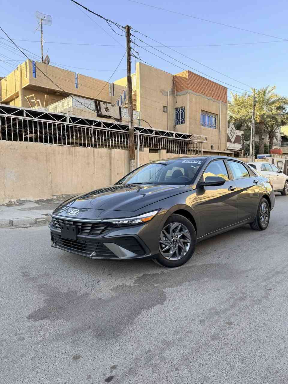 هونداي النترا 2024 وارد امريكي كلين
مواصفات السيارة 
بصمة شاشة كبيرة متصلة رادارات  توقف ذاتي تحكمات استيرن انظمة قيادة تحديد مسار كار بلي رادارات السياره جديده بمعنى الكلمه ابيع على السونار صور الحادث بالمنشور بدون حادث كلين كلين بدون ايرباك كفاله عامة 
السيارة زيرو ماشية 5000 الف 
مكان السيارة بغداد 
للتواصل والاستفسار 
*********** 
ملاحضه السيارة بدون رقم دخول جديد
