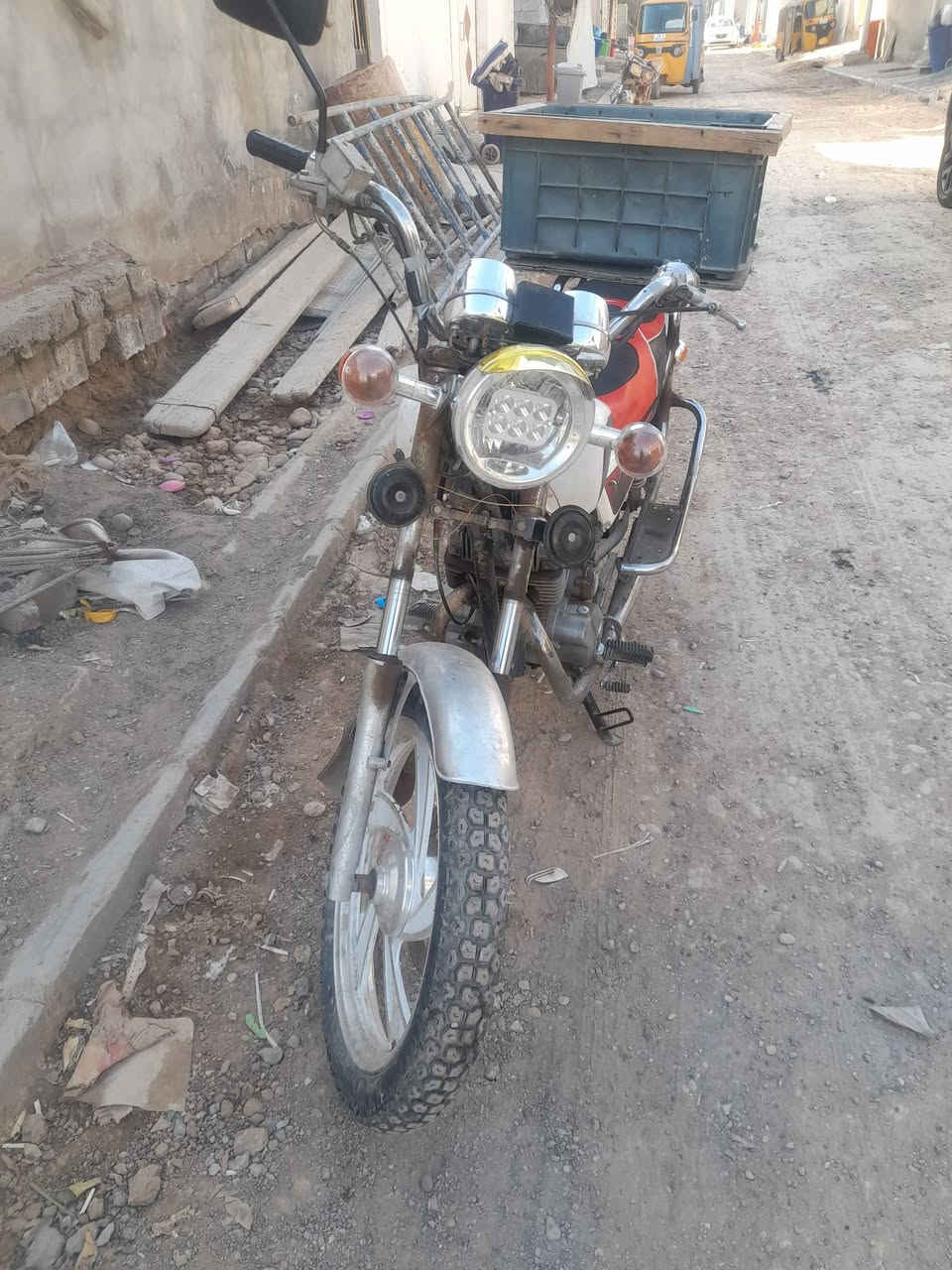 دبل بلك البيع مديل 2008 اوراقه كامله ٣٠٠ وبي مجال ***********
