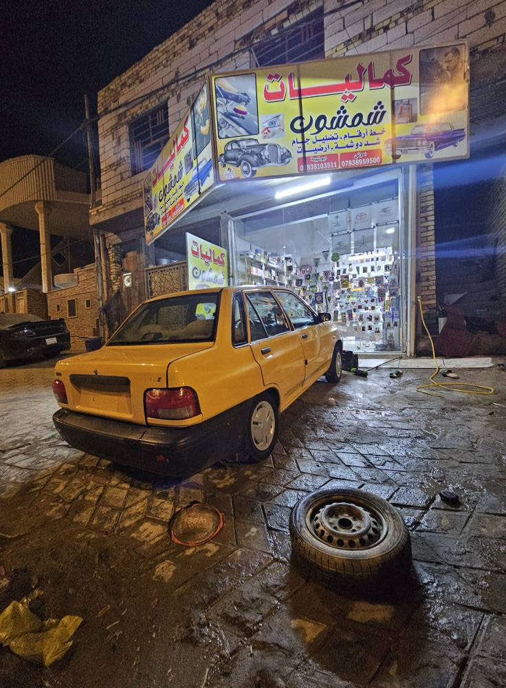 سلام عليكم 
سايبا موديل2013 سيارة جاهزة من كلشي كير مكينه حداديه تخم تاير باتري السعر 30وبيه مجال للطيبين 
مكاني الديوانيه 
***********
