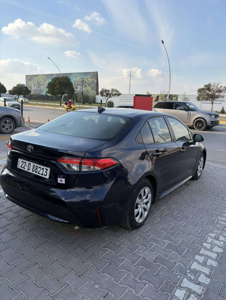 السلام عليكم ورحمة الله 🌟

🚗 Corolla LE 2021 💥
نظيفة جداً واستخدام شخصي 

🔹 ممشى 50 ألف ميل فقط
🔹 حادث خفيف جداً موضح بالصور
🔹 كفالة (مكينة + كير + تبريد تدفئة + حدادية)
🔹 رقم أربيل باسمي – شرط تحويل مباشر
🔹 سنوية جديدة + هزة جديدة

✨ مواصفات LE (فول تقريباً):
✔️ رادار أمامي
✔️ مثبت سرعة
✔️ قيادة ذاتية (Lane Assist)
✔️ Auto Hold
✔️Auto stop
✔️ فول تحكمات ستيرن
✔️ شاشة معلومات وأعطال
✔️ كاميرا خلفية + شاشة كبيرة
✔️ لايت زينون أوتو صعود/نزول
✔️ جامات أربعة أوتو
✔️ تبريد بيانو

📍 الكاظمية / جكوك

💰 السعر 14,200$
(مجال بسيط)

⚡السيارة جداً مناسبة مقارنتاً باقرانهة

📞 للاستفسار اتصال مباشر
***********يوسف
