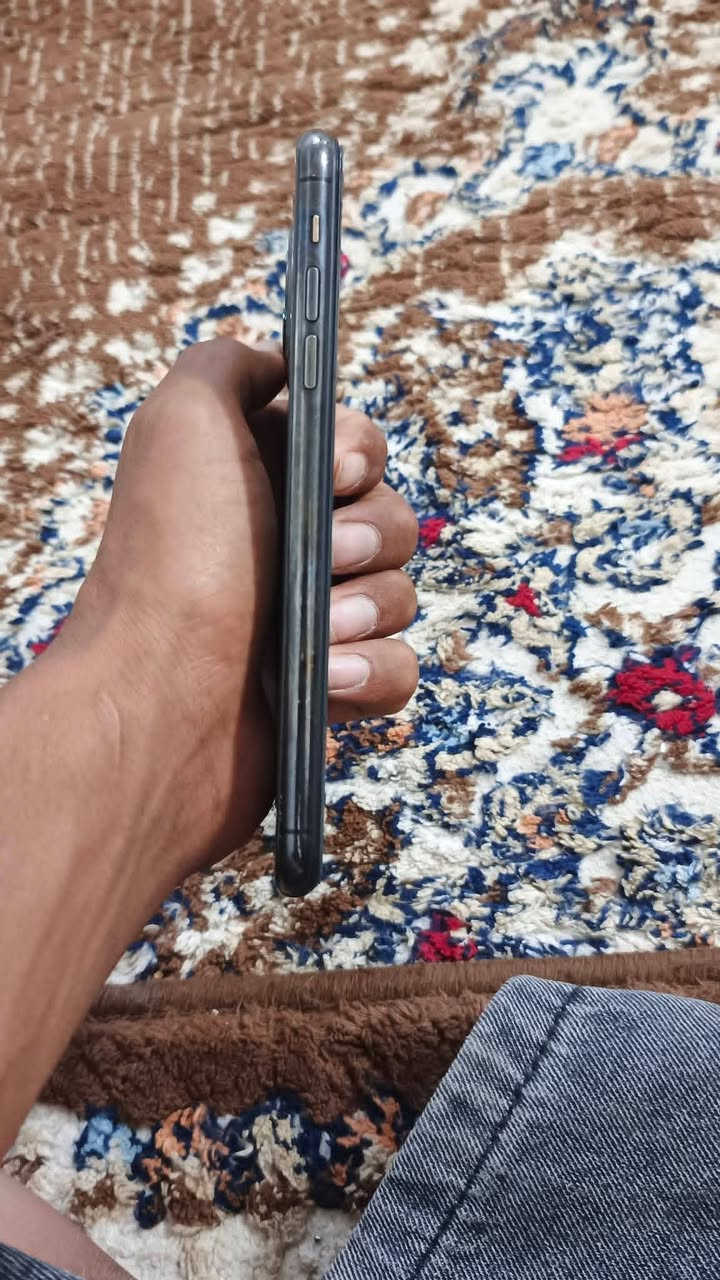 السلام عليكم
إيفون ١١برو ماكس🛑
للبيع أو مراوس🛑
ذاكره٢٥٦
مبدل شاشه اصليه 🛑
وبطاريه أصلي 🛑
جهاز ويا كفرين وشاحنة🛑
فيس أيدي شغال🛑 
السعر ٢٣٥وبي مجال قليل 🛑
مكاني حويجه داخل


**إذا كنت صاحب هذا الإعلان وتريد حذفه لأي سبب، رجاءا أرسل رسالة إلى الدعم الفني**