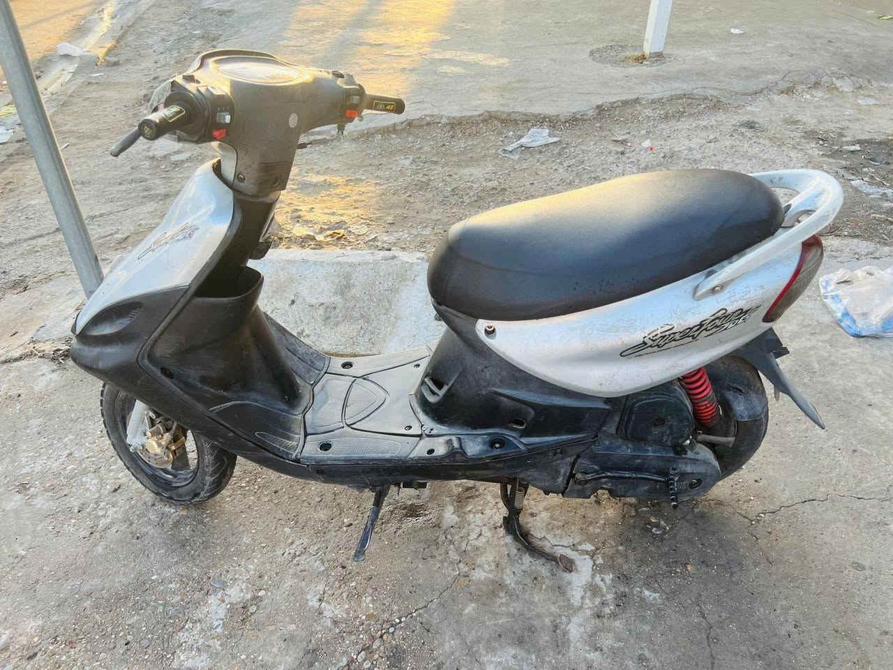 السلام وعليكم عندي دراجه ماكس للبيع كلشي شغل اي نقص ما بيه ليريده هذا رقمي *********** بغداد
