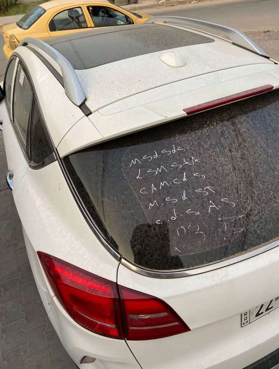 سلام عليكم للبيع سيارة النوع Faw x80 2021 امتياز شركة انفنتي اليابانية سياره فول مواصفات بانوراما ماشية 31 الف استلام شركه سياره ما ناقصه اي شي استعمال شخصي مكفوله كفاله عامه عدا بيه مكانات بارد بسيطه كلش من دون دواخل فقط ولا صبغ السعر ؟ اتصل  او ارسل رقم واحد بالتعليقات   للاستفسار ***********
