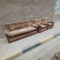 تخم قنفات للبيع مكان بغداد حي الكوفه مقابل ام الكبر الغزلان  077240382...