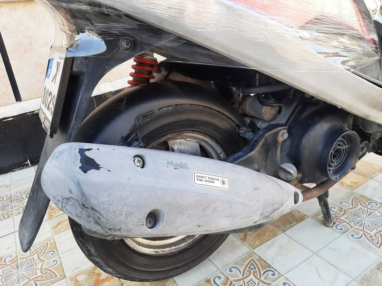 السلام عليكم ماكس ١٢٠ ياباني
محرك بلاد دراجه نضيفه تخم تاير جلاتين بيها 
كهربايات عل بلاد دراجه مثل ماشة ٣٣
دراجه كلشي بيها بلادي ع وضع الشركة 
السعر ٥٠٠  عنواني بعقوبة الفلاحه
***********
