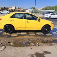 فورتي ٢٠١٠ سيارة جاهزة للبيع للاستفسار   07736426228